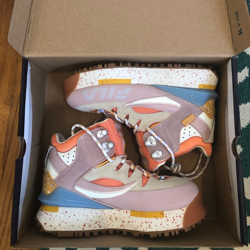 Fila Renno Multi Trekking Platform Boots NWT